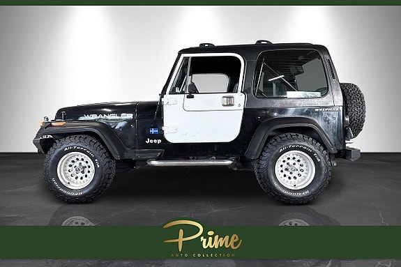 Jeep Wrangler 6 of 19