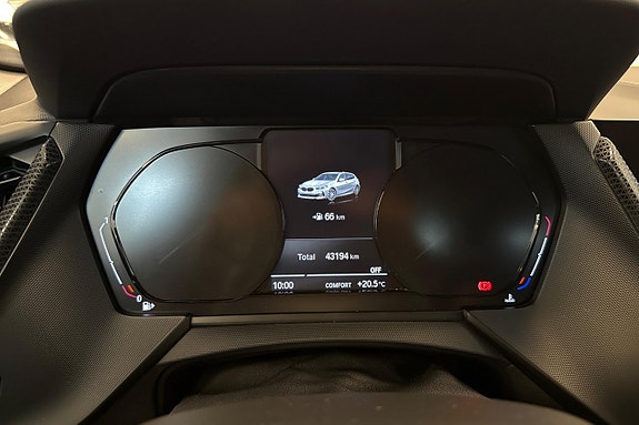 BMW 118i 10 of 19