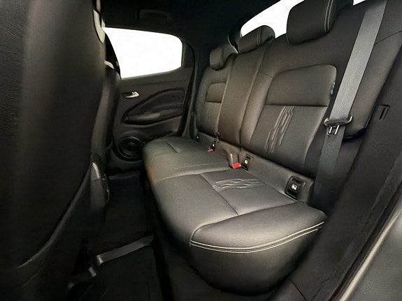 Nissan Juke 17 of 30