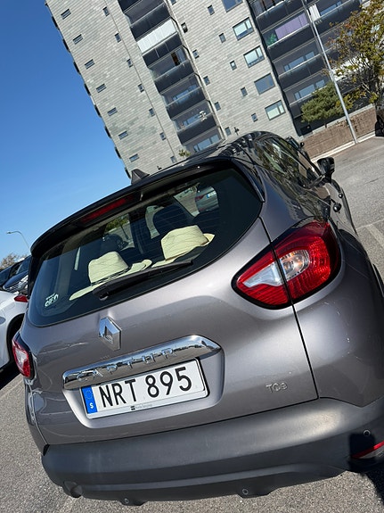 Renault Captur 4 of 10