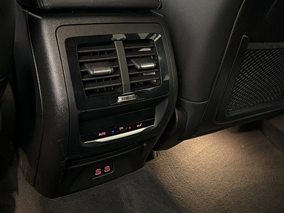 BMW X3 27 of 30