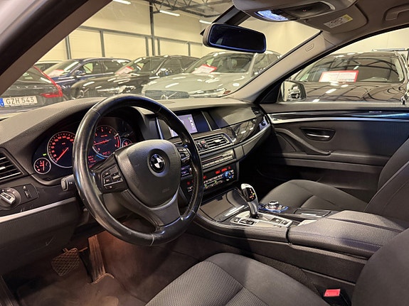 BMW 520d 15 of 25