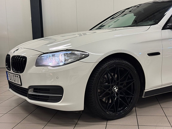 BMW 520d 4 of 25