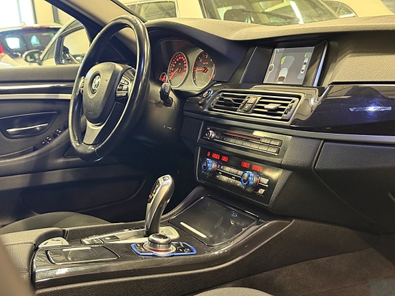 BMW 520d 18 of 25