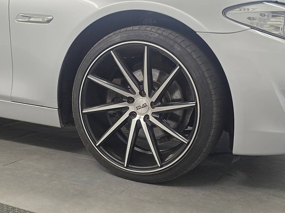 BMW 520d 11 of 12