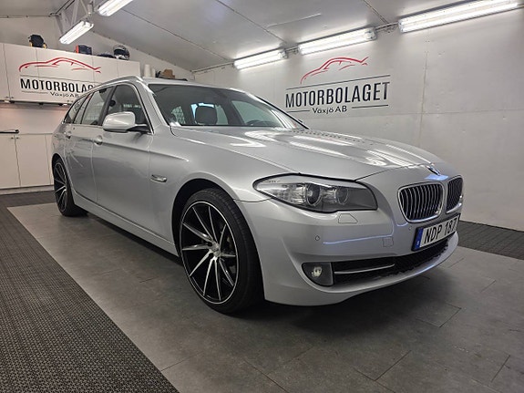 BMW 520d 4 of 12