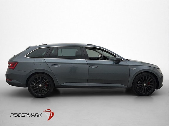 Skoda Superb 9 of 30