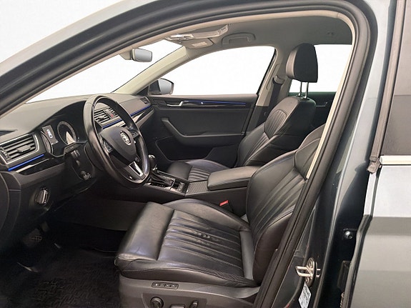 Skoda Superb 12 of 30