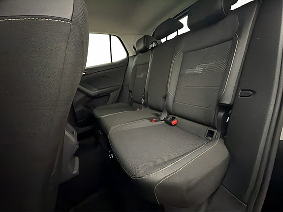 Volkswagen T-Cross 17 of 30