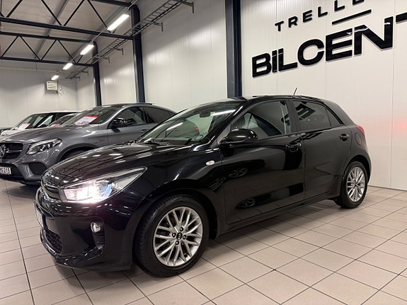 Kia Rio 9 of 22