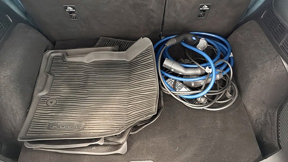 Ford Kuga 16 of 16
