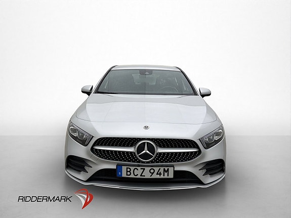 Mercedes-Benz A250 e 2 of 30