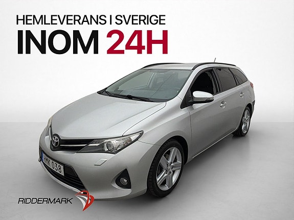 Toyota Auris 3 of 30