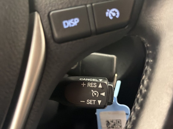 Toyota Auris 25 of 30