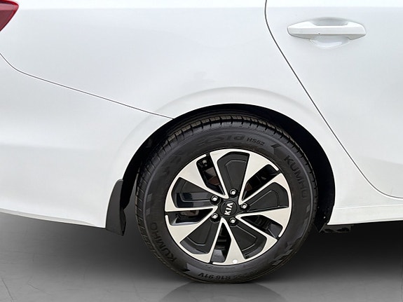 Kia Ceed 28 of 29