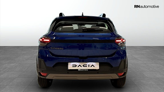 Dacia Sandero 4 of 17