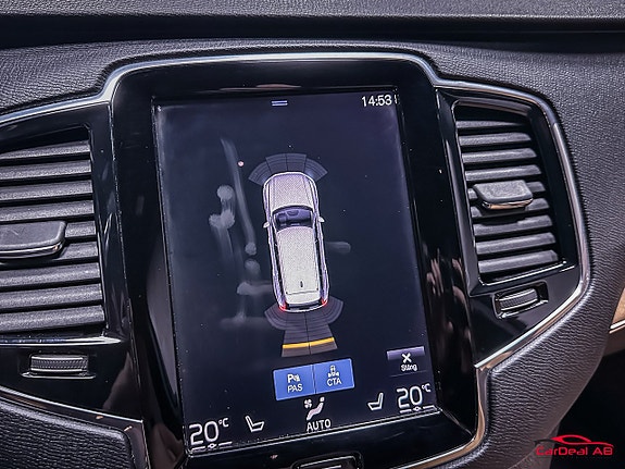 Volvo XC90 25 of 27