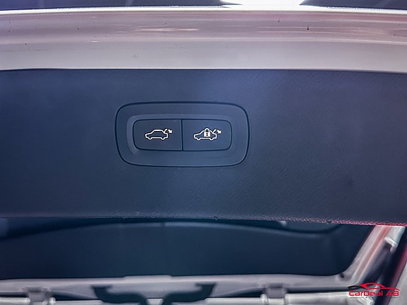 Volvo XC90 21 of 27