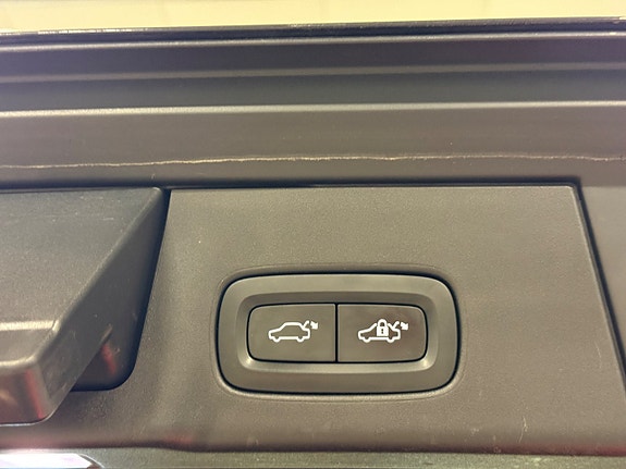 Volvo V90 13 of 30