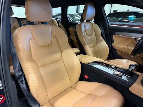 Volvo V90 21 of 30