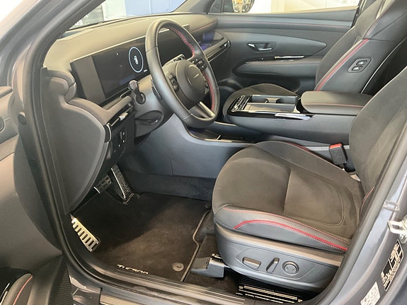 Hyundai Tucson 9 of 27