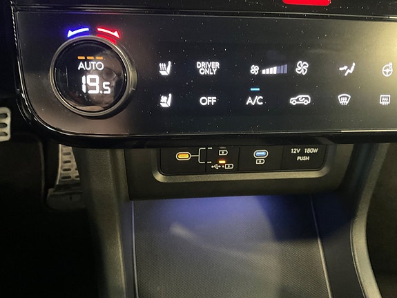 Hyundai Tucson 18 of 27