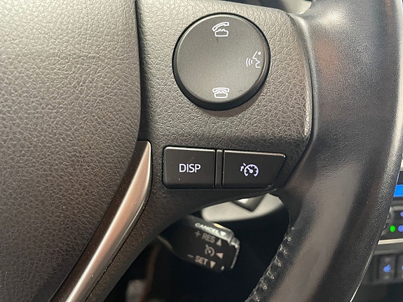 Toyota Auris 14 of 15