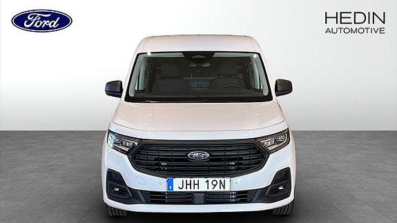 Ford Transit Connect 8 of 9
