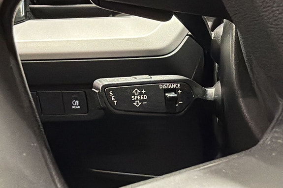 Audi Q4 e-tron 11 of 24