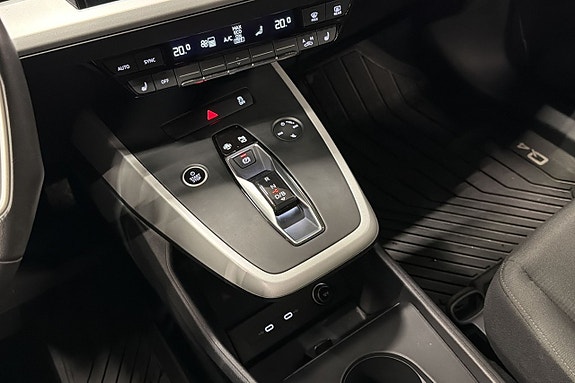 Audi Q4 e-tron 16 of 24