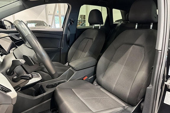 Audi Q4 e-tron 17 of 24