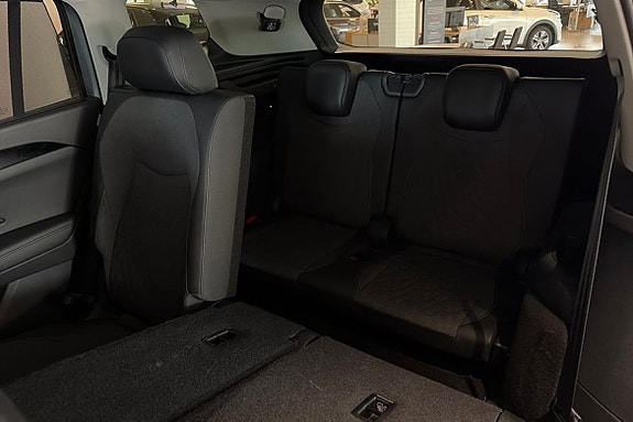 Volkswagen Tayron 21 of 24