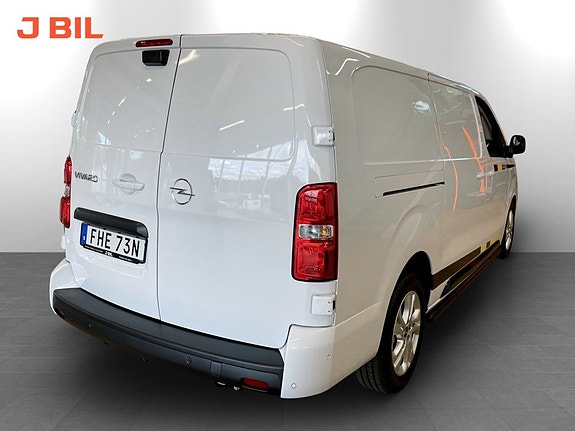 Opel Vivaro 2 of 21