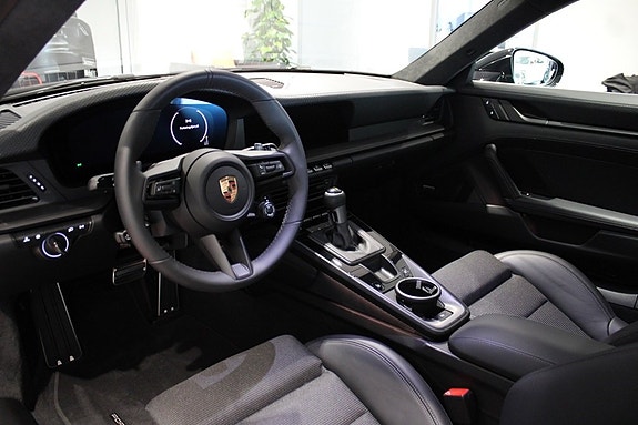 Porsche 911 GT3 5 of 25