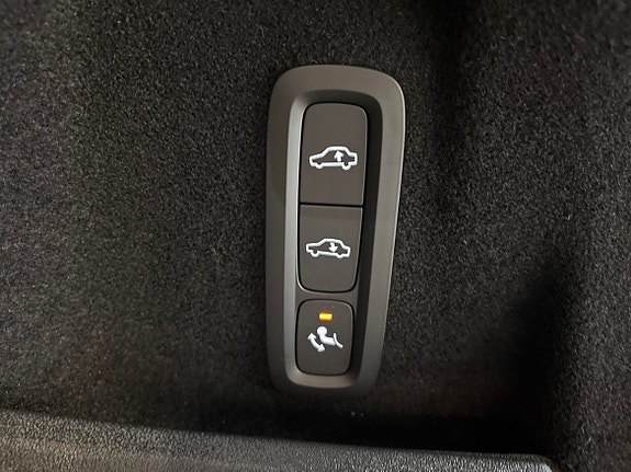 Volvo XC60 20 of 24