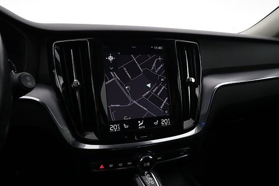 Volvo V60 12 of 19
