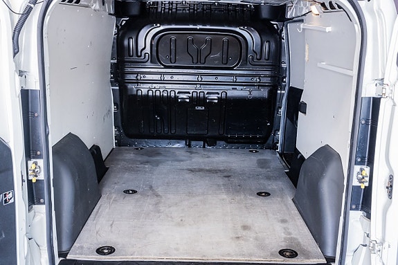Fiat Doblo 22 of 22