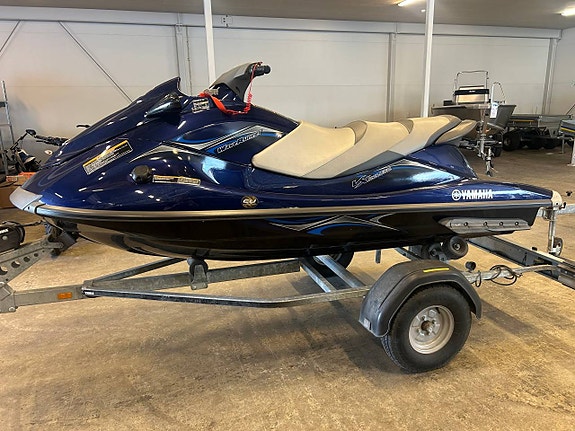 Yamaha VX Deluxe -2014 2 of 3