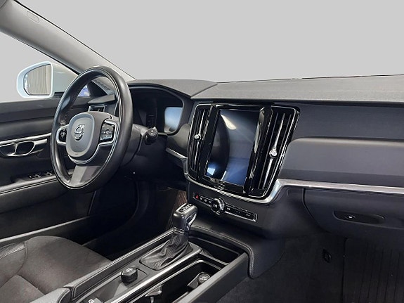 Volvo V90 9 of 18