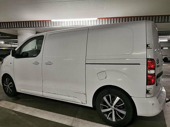 Toyota Proace 2 of 11