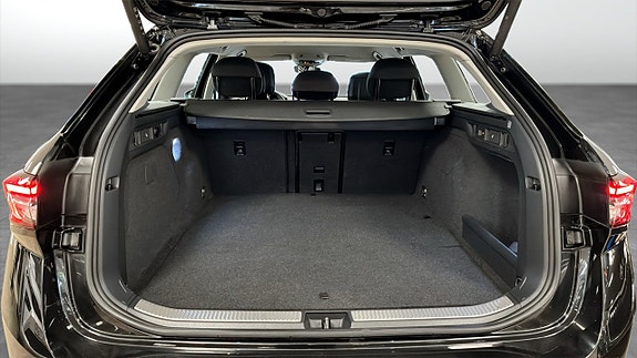 Skoda Superb 12 of 12