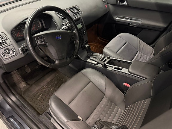 Volvo V50 5 of 8