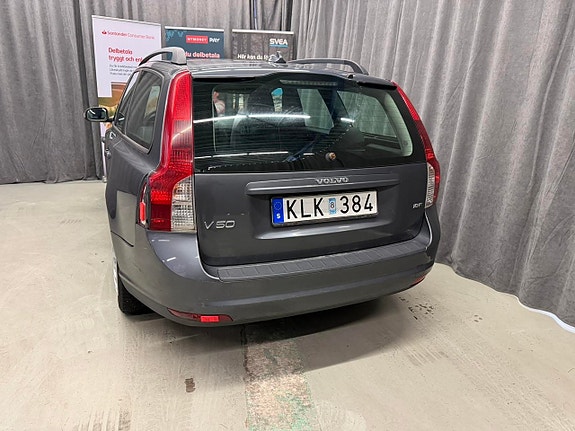 Volvo V50 3 of 8