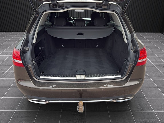 Mercedes-Benz C250 d 9 of 19