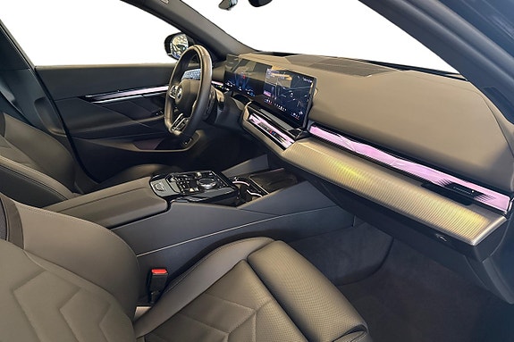 BMW 530e 6 of 19