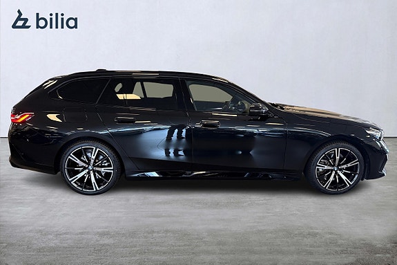 BMW 530e 18 of 19