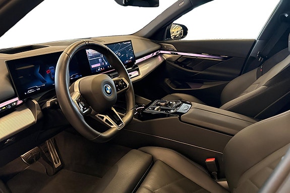 BMW 530e 14 of 19