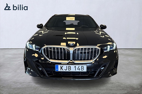 BMW 530e 5 of 19