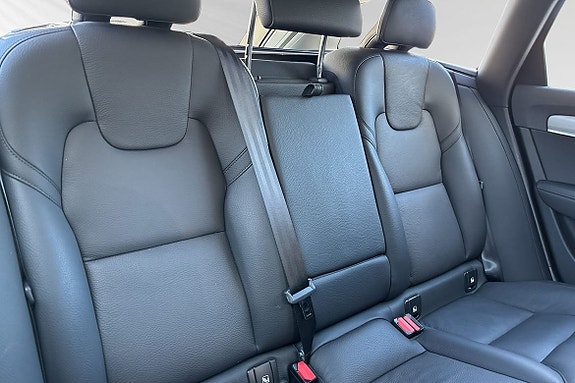 Volvo V90 11 of 21