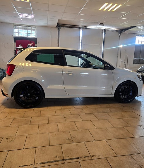 Volkswagen Polo 15 of 17
